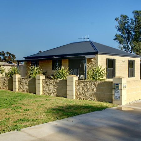 Dbj Holiday Units Mulwala Dış mekan fotoğraf