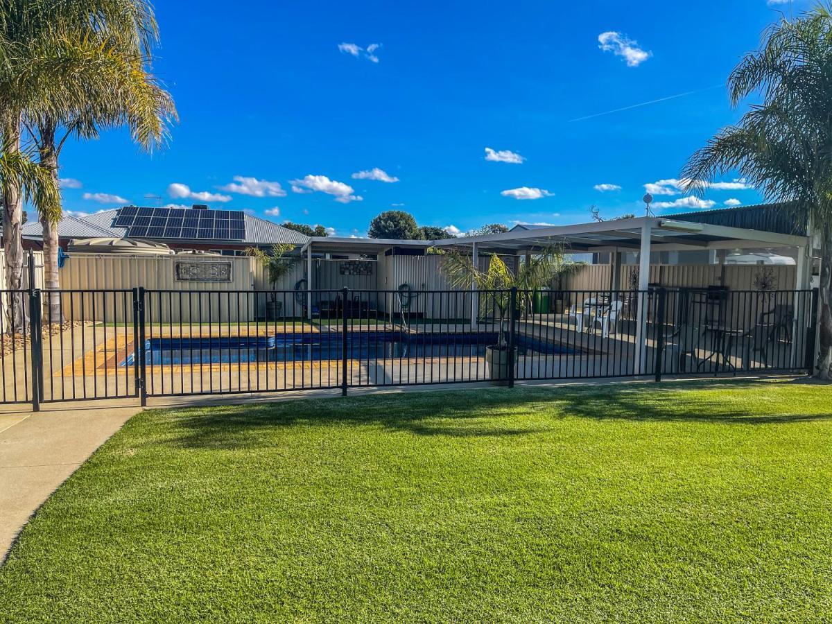 Dbj Holiday Units Mulwala Dış mekan fotoğraf